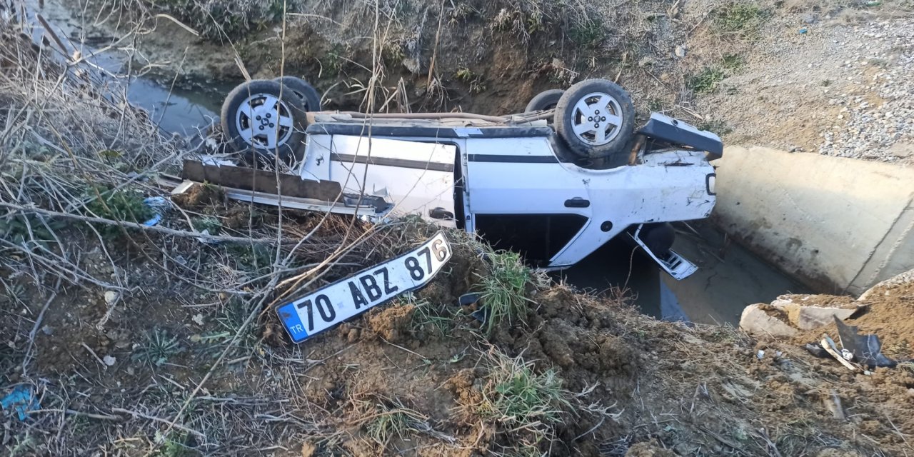Otomobil sulama kanalına uçtu: 3 yaralı