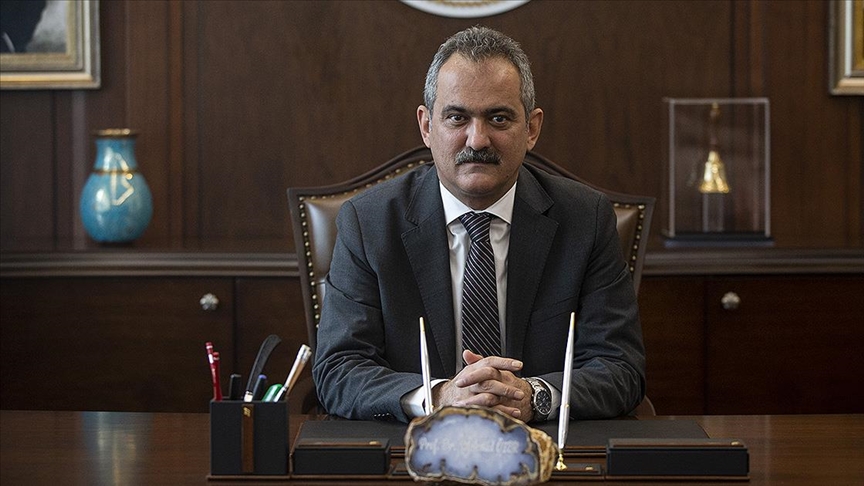 Tüm Türkiye'de Okullar 1 Hafta Tatil Edildi