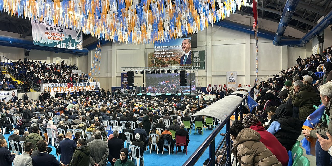 Bakan Tunç: Bu millet onlara her seçimde kırmızı kart göstermeye devam edecek