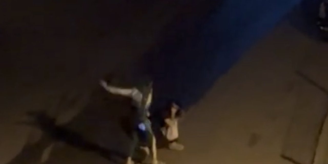 Ümraniye'de Tartıştığı Kadını Sokak Ortasında Darbetti