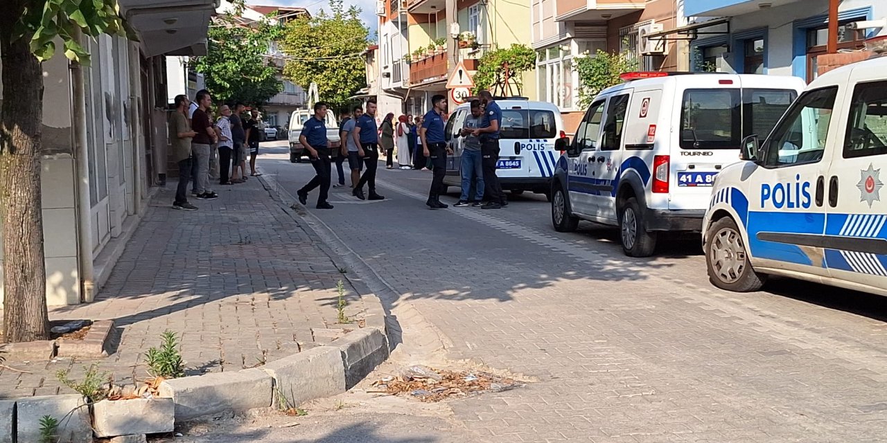 Eniştesini Ablasını Dövdüğü İçin Öldürmüş