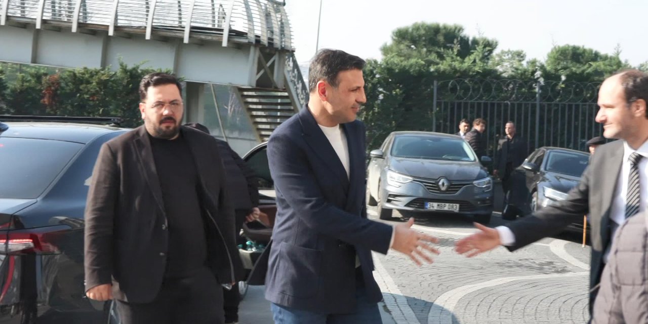 İstanbul - CHP İl Başkanlığı'nda Parti Meclisi toplantısı - 2 / Ek fotoğraflarla