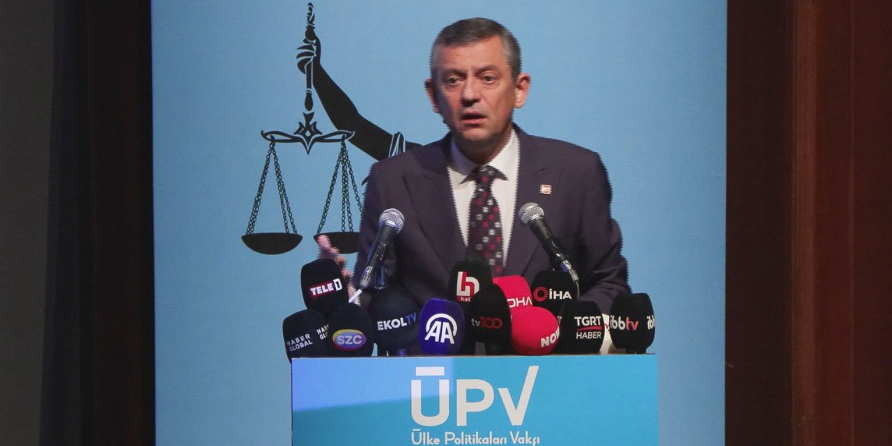 İstanbul - CHP Genel Başkanı Özel: Gençlik Kolları Başkanı'nın suçu, Genel Başkan'ın videosunu yayınlamak