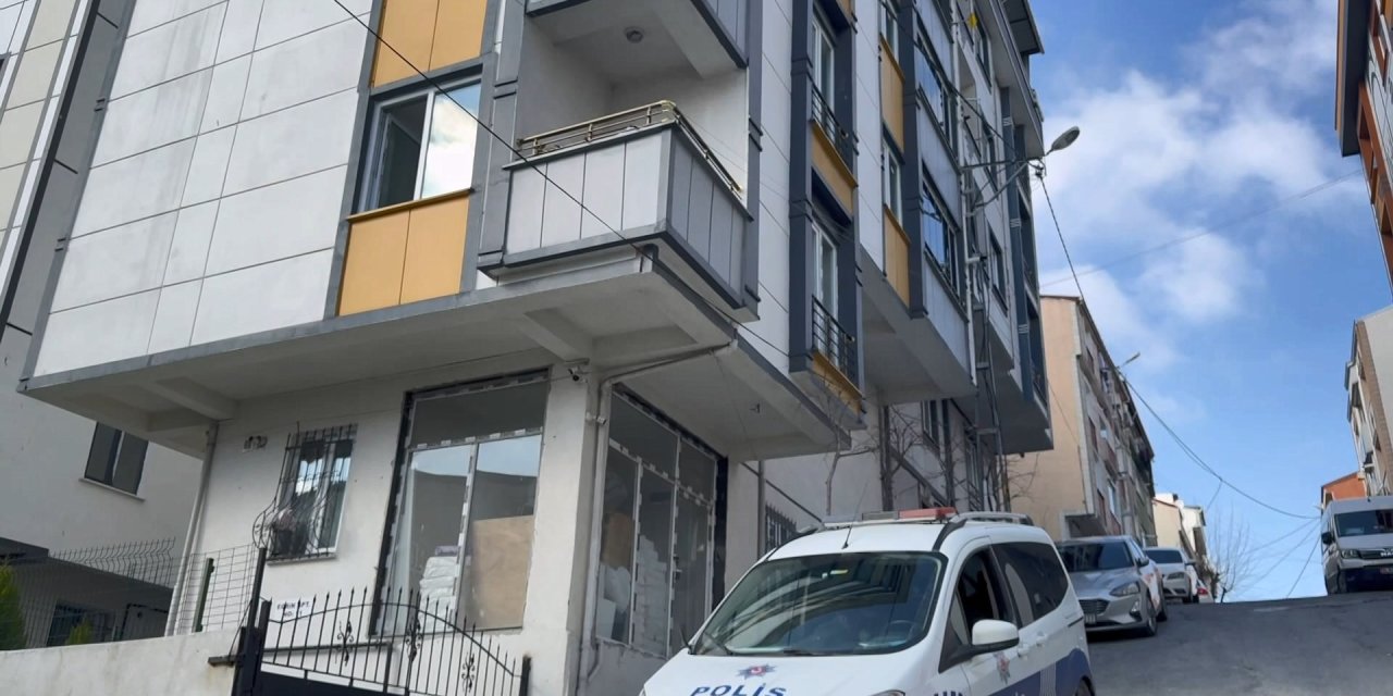 Esenyurt'ta Dini Nikahlı Eşini Bıçakladı, Arnavutköy'de Kayınpederini Silahla Vurdu