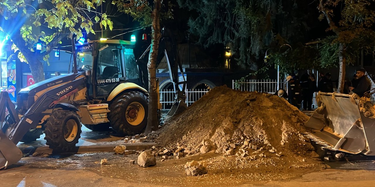 ISPARTA - Belediye personeli gibi giyinip, kent merkezinde kaçak kazı yapan sanıklara tahliye