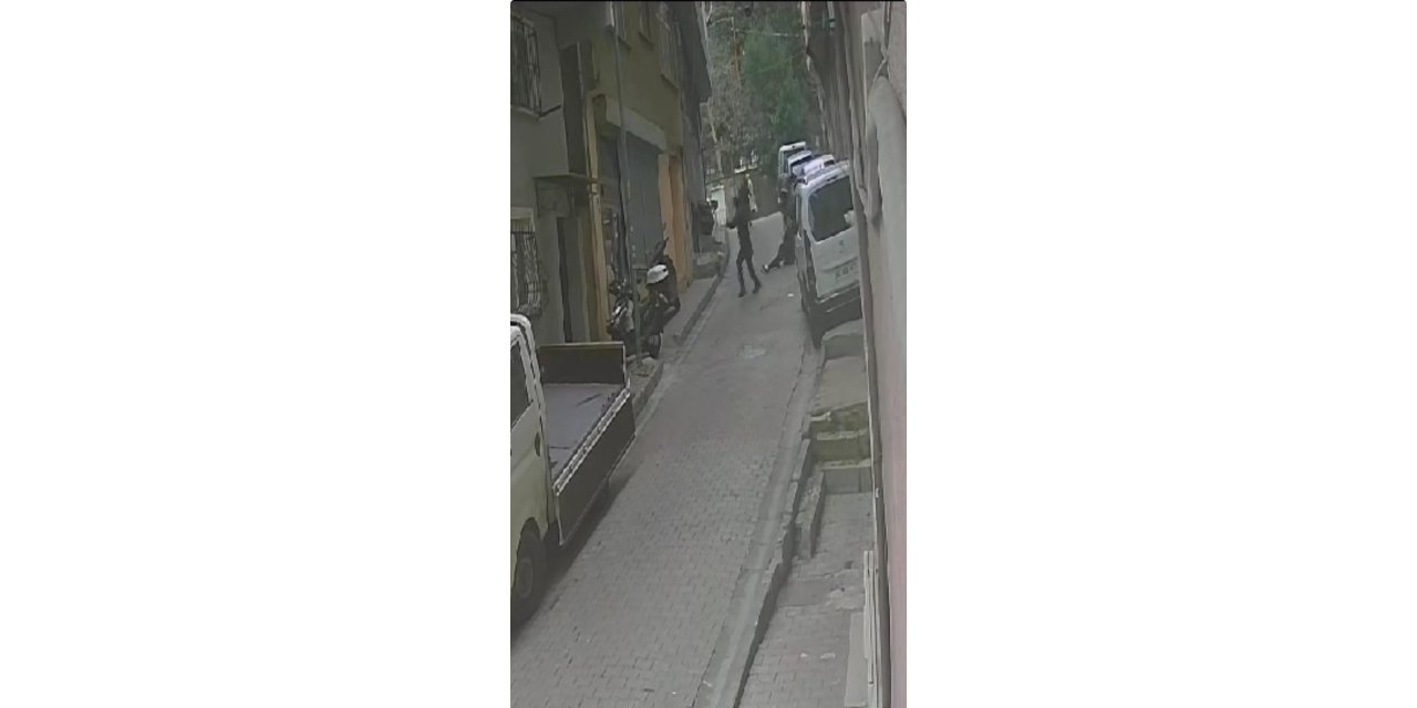 İstanbul- Şişli'de iki kardeşe silahlı saldırı kamerada; pusu kurup bacaklarına sıktı