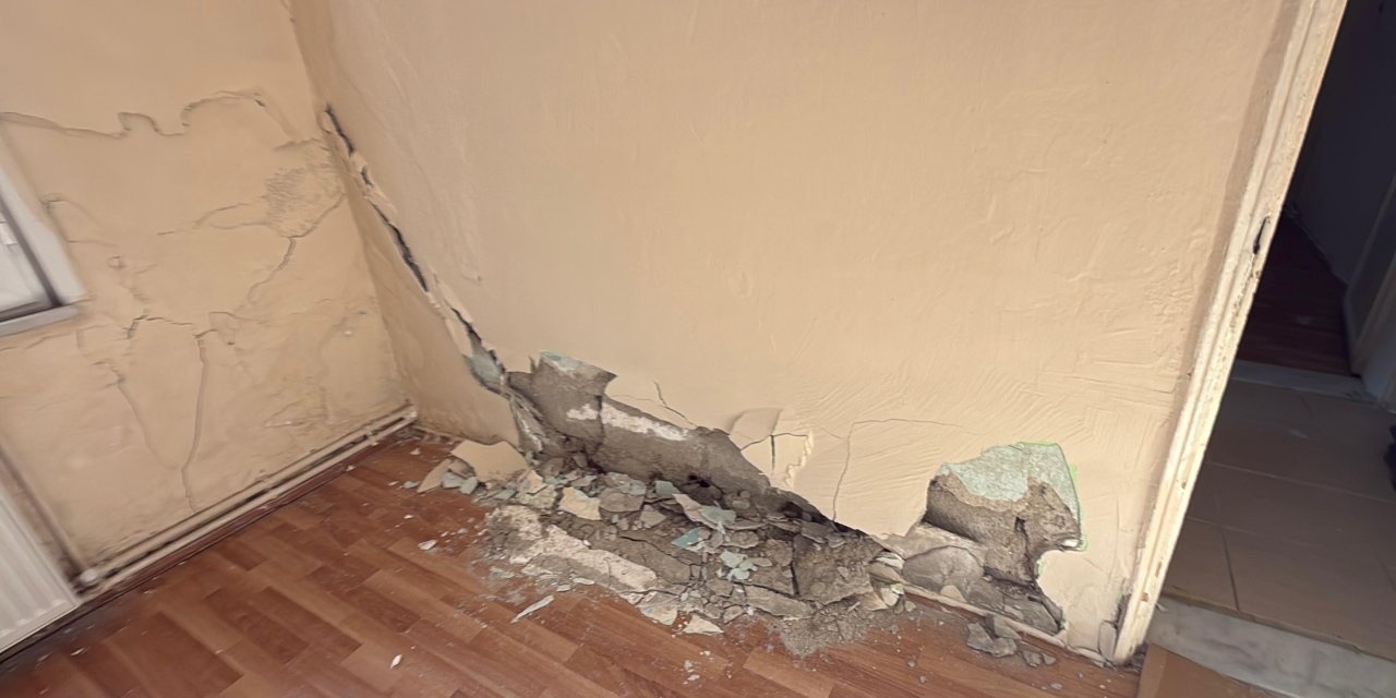 Kağıthane’de inşaat alanındaki çalışma nedeniyle yan binada çatlak oluştu; daireler boşaltıldı