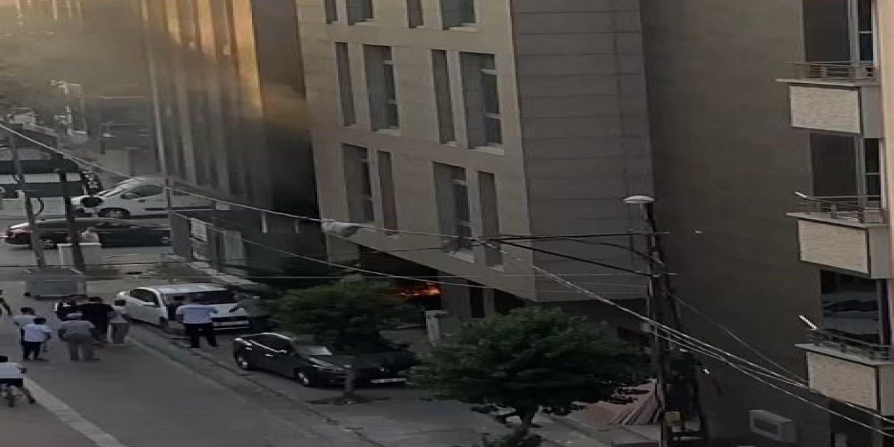 Avcılar'da Metruk Binada Yangın: 3 Ölü-1