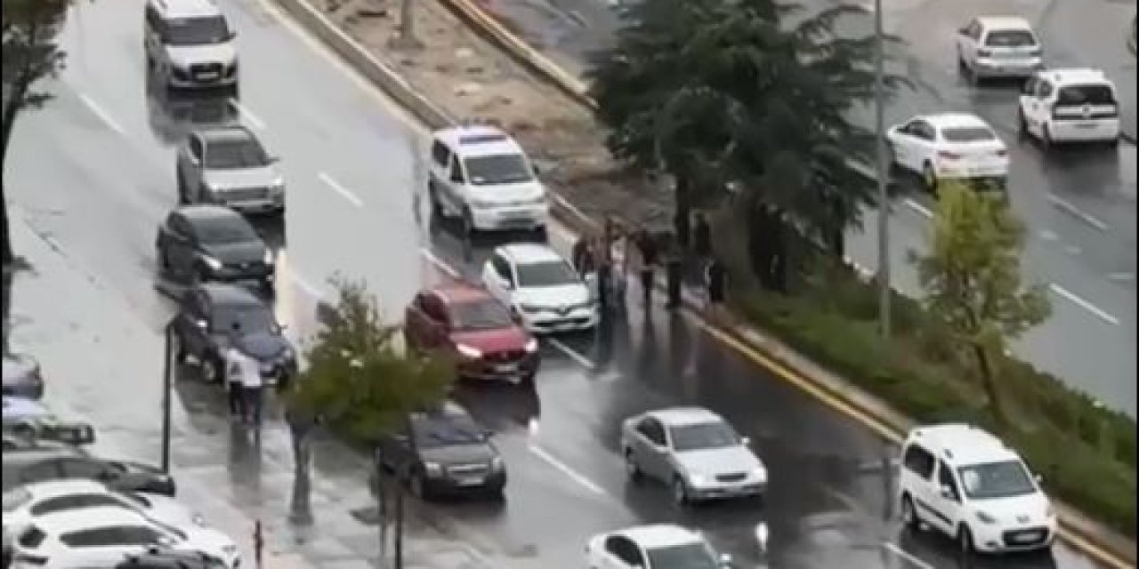 Trafikte Tartıştığı Sürücüye Tabancayla Ateş Açarken Kazara Eşini Öldürdü