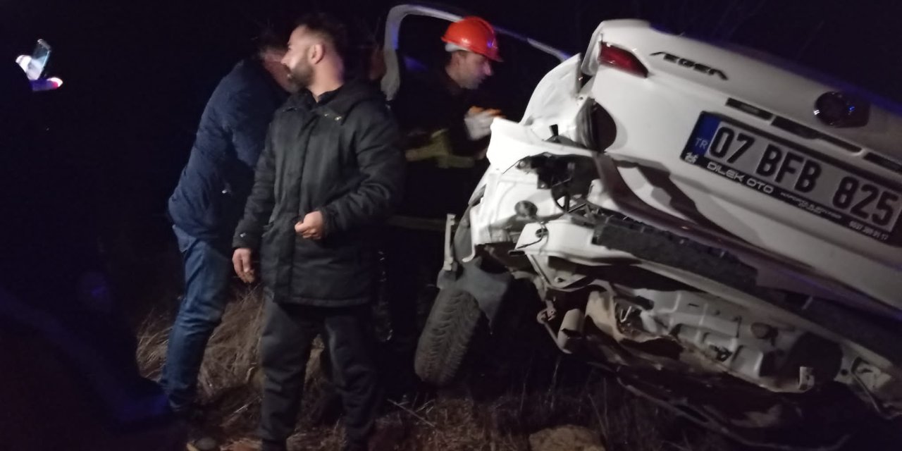 Mardin’de otomobil tarlaya uçtu; 5 yaralı