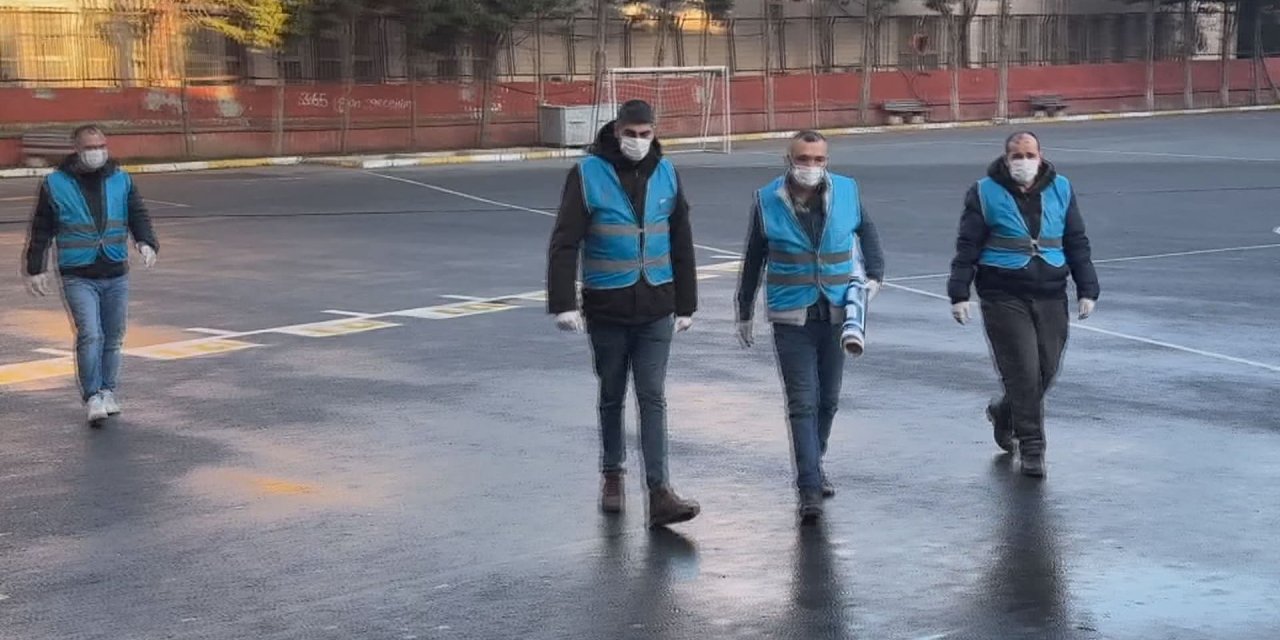 İstanbul- Küçükçekmece'de Denetimli Serbestlik Kapsamındaki Yükümlüler Okulları Temizledi