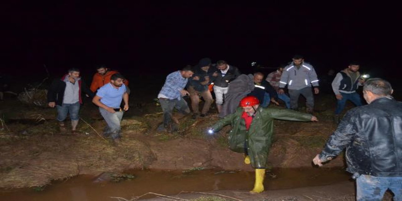 Aksaray’ı sel vurdu: 1 ölü, 7 yaralı, 2 kayıp