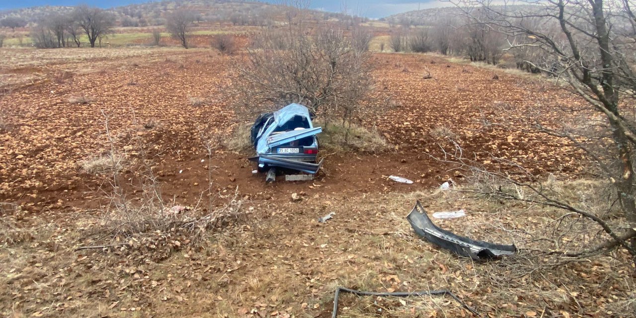 Mardin'de, takla atan otomobildeki 5 kişi yaralandı