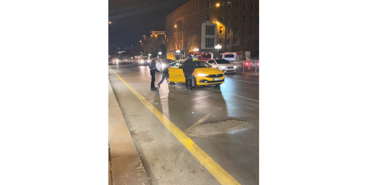 Taksi şoförünü darbeden 2 şüpheli yakalandı