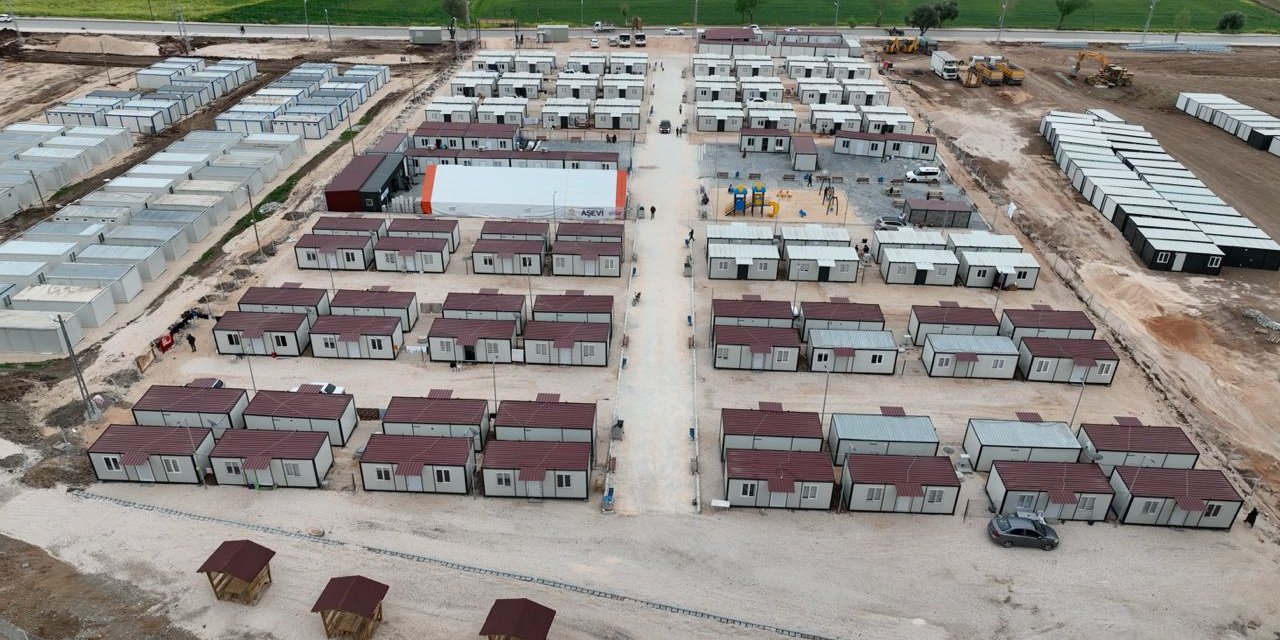 Sultanbeyli Belediyesi, Osmaniye’ye Konteyner Kent Kurdu