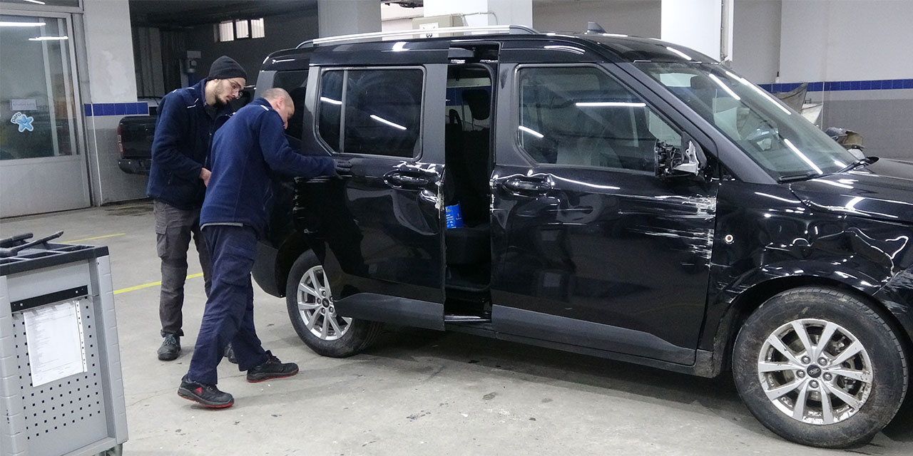 Rize'de kaportacılarda ‘kar-buz’ mesaisi