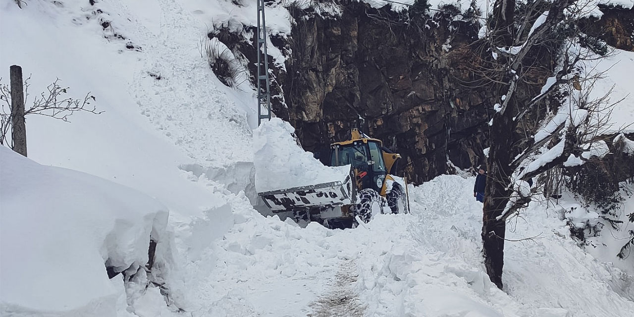 Rize'de 198 Köy Yoluna Ulaşım Sağlanamıyor