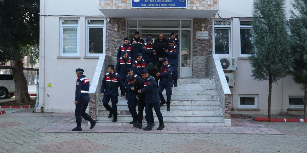 Muğla'da tefeci operasyonunda 4 tutuklama