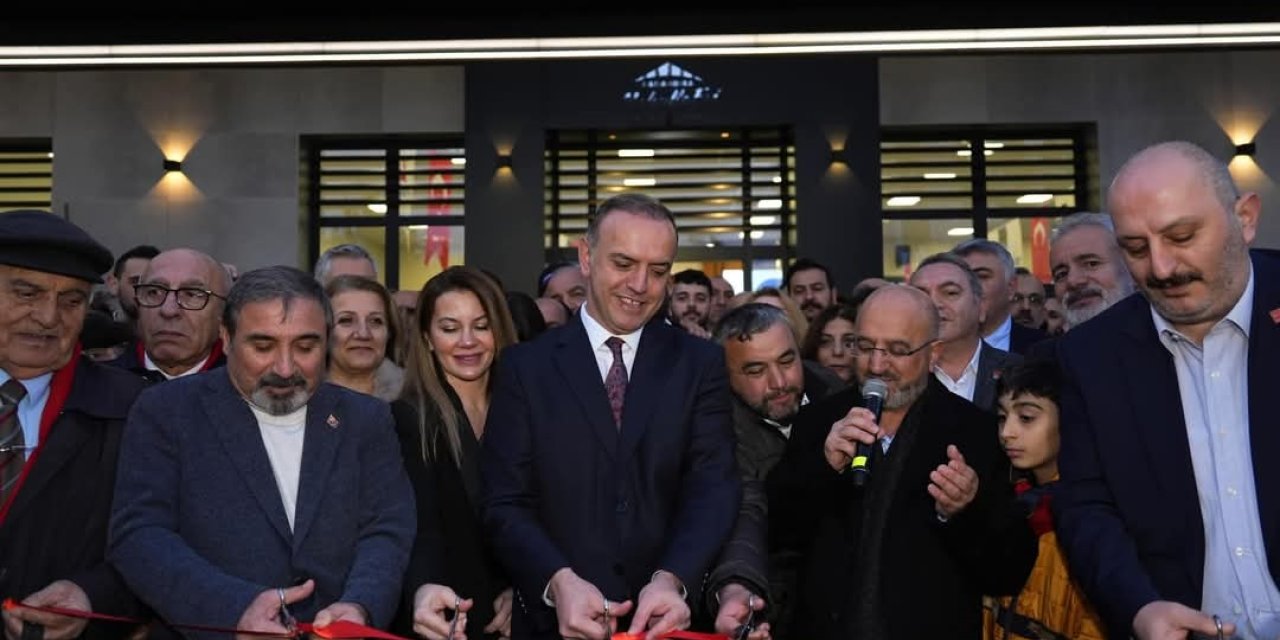 Sancaktepe’de ‘Samandıra Mahalle Evi’ hizmete açıldı