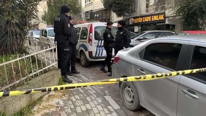 İstanbul- Avcılar'da bir kişi eşi ve çocuklarını öldürüp intihar etti -2 / Ek görüntüyle