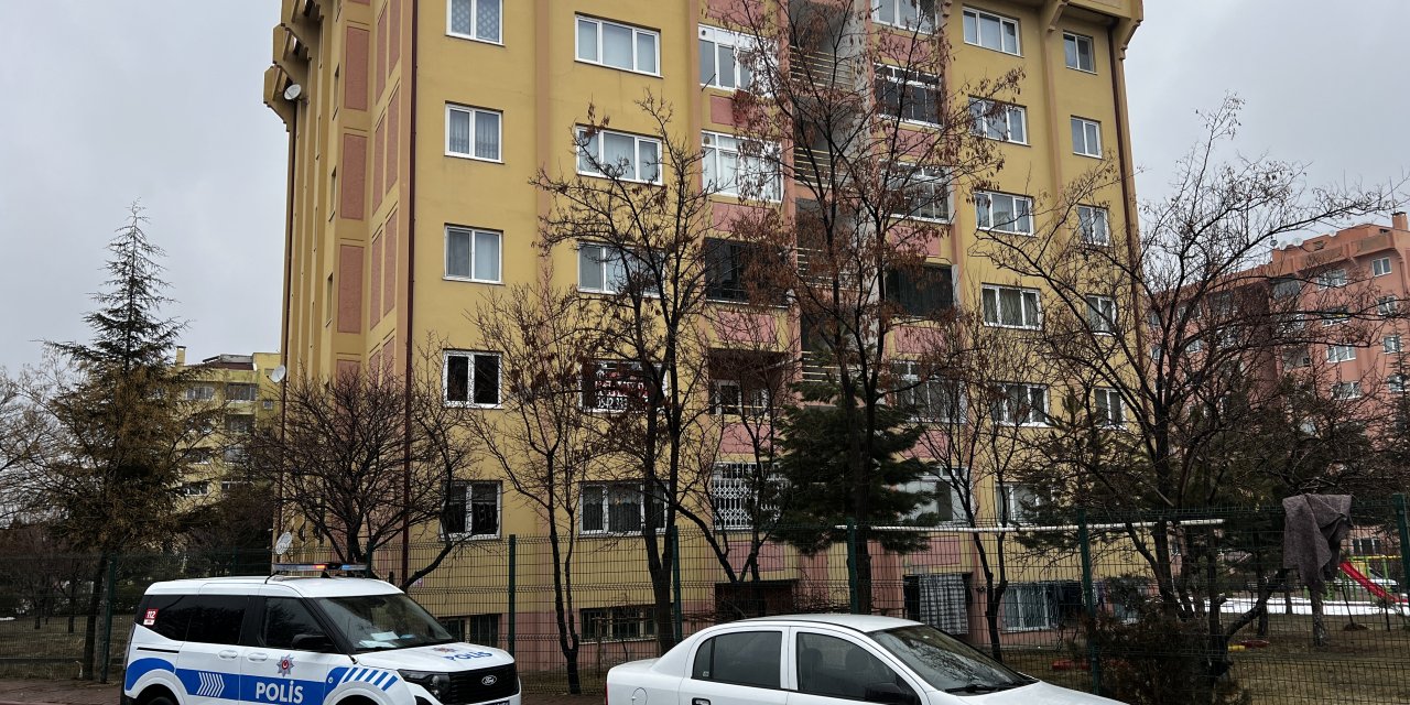 Ailesinin yatakta hareketsiz bulduğu bebeğin ölümüne inceleme