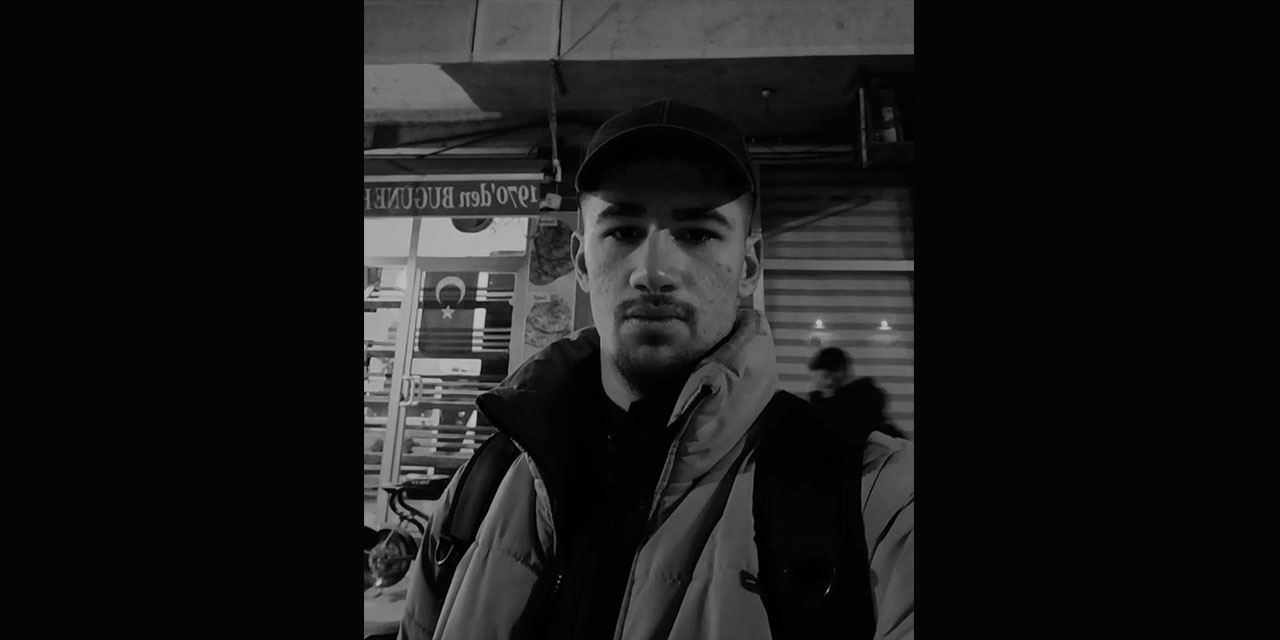 17 yaşındaki çocuk, yaşıtını bıçakla öldürdü