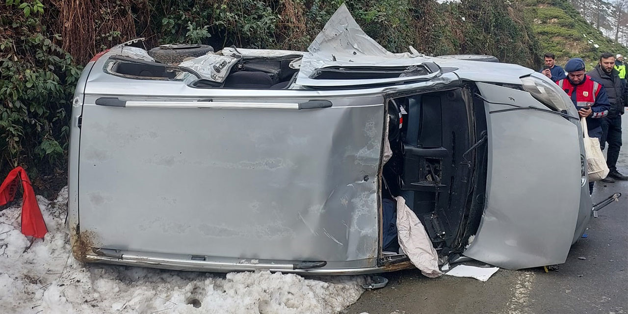 Rize'de Trafik Kazası: 2 Yaralı