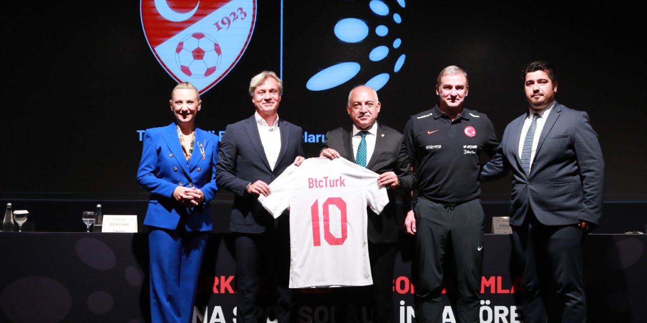 Btcturk Yeniden Türkiye Milli Futbol Takımları Ana Sponsoru Oldu