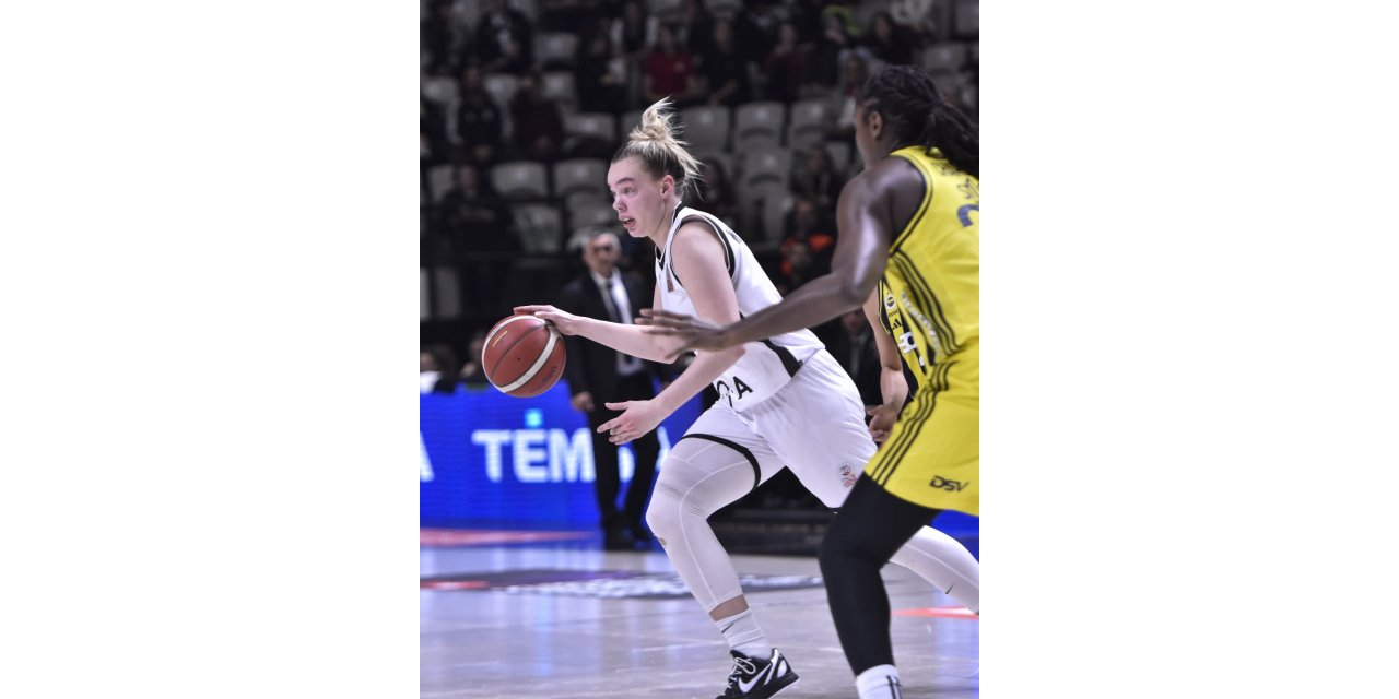 Beşiktaş - Fenerbahçe Opet: 63-91