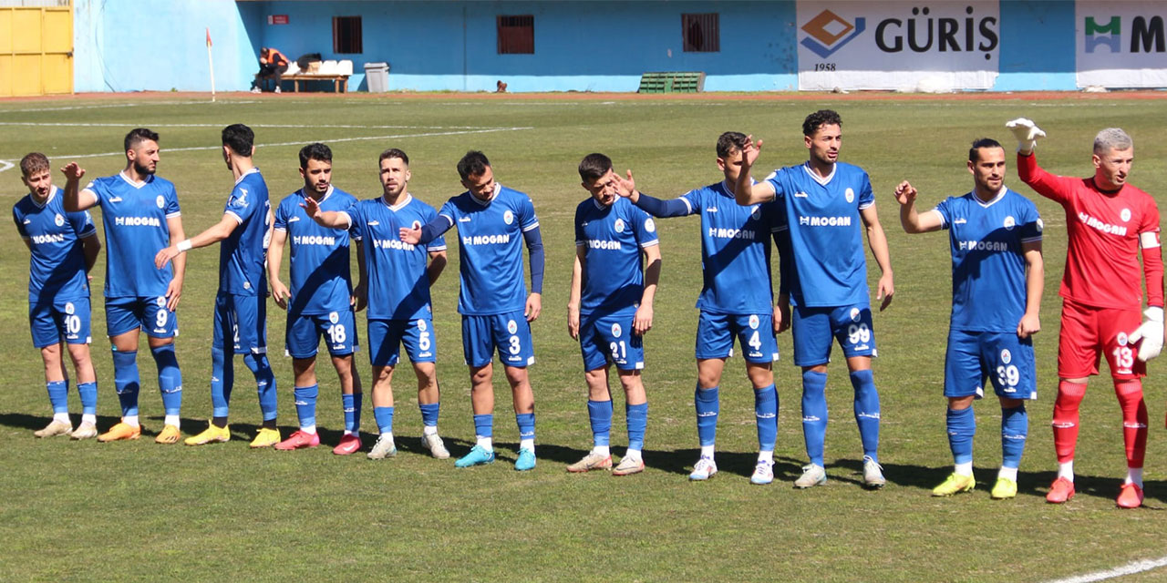 Pazarspor'un Evinde Kötü Gidişat Devam Ediyor: Alanya 1221 FSK'ya 1-0 Mağlup Oldu