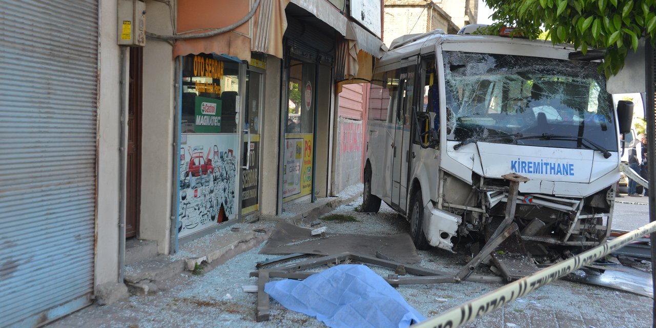 Otobüs Durağındaki 2 Kişinin Ölümüne Neden Olan Dolmuş Şoförü Uyuşturucu Etkisindeymiş