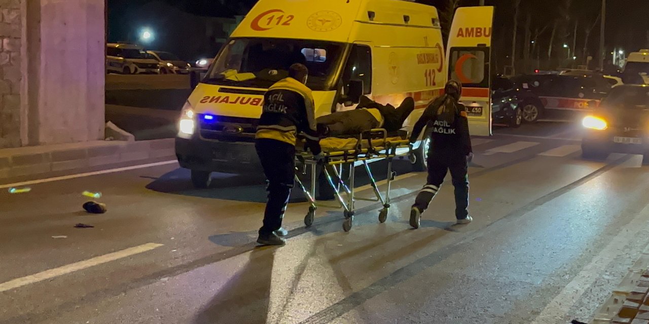 Bursa’da hafif ticari aracın çarptığı 2 yaya yaralandı