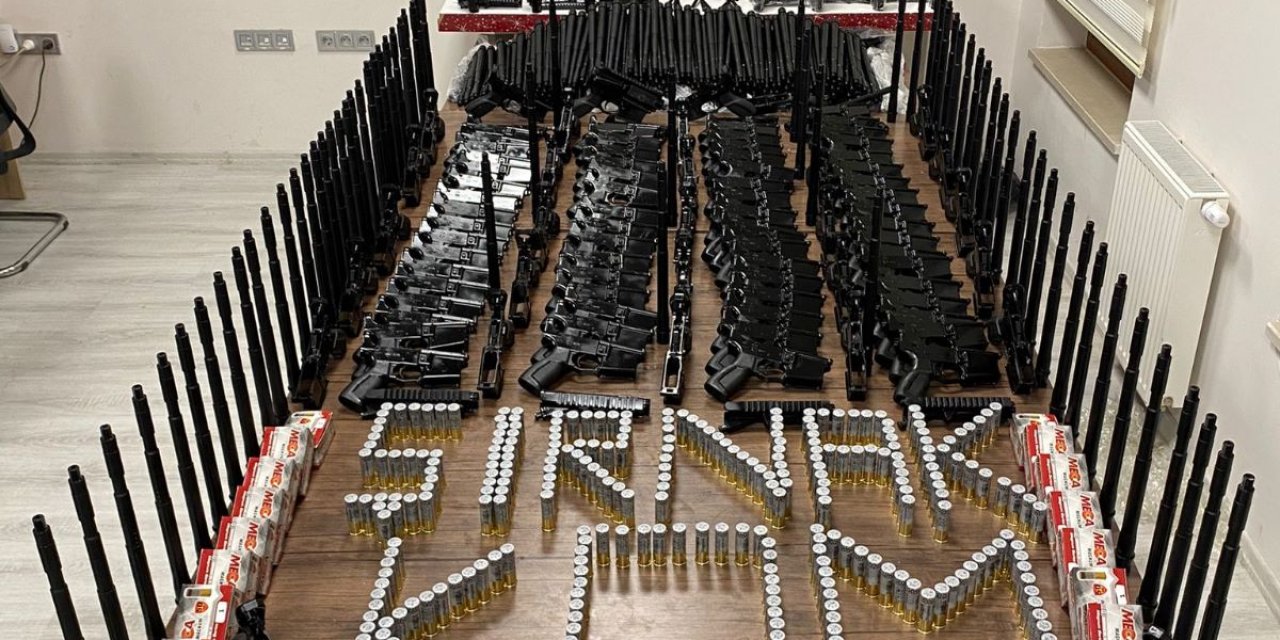 Şırnak'ta 1388 Silah Namlusu, Uyuşturucu Ve Kaçak Malzemeler Ele Geçirildi; 51 Gözaltı