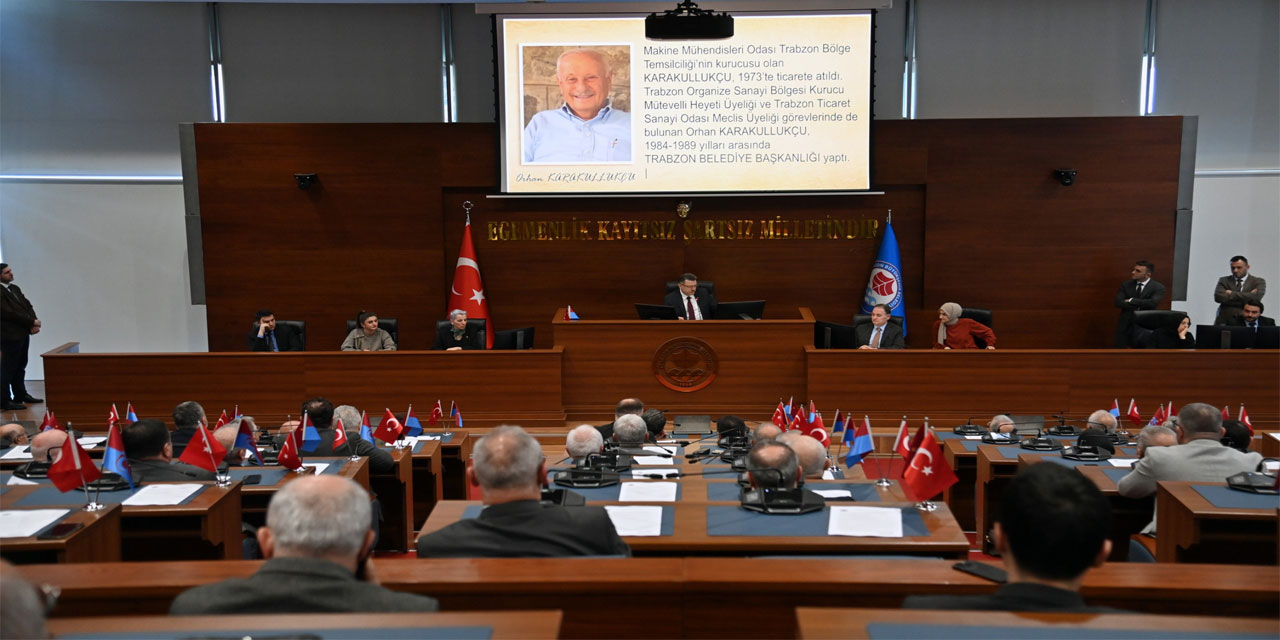 Merhum Başkanlar Karakullukçu ve Sürmen'e Vefa