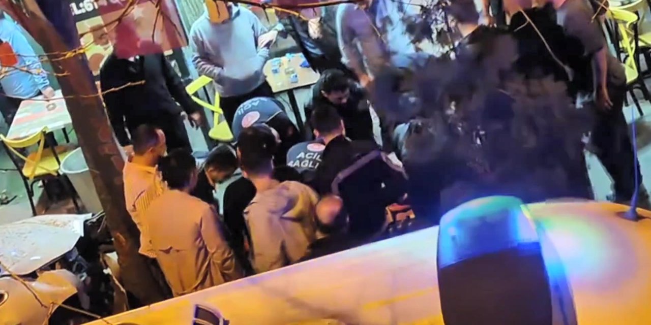 İstanbul - Bayrampaşa'da iki otomobilin çarpıştığı kaza kamerada