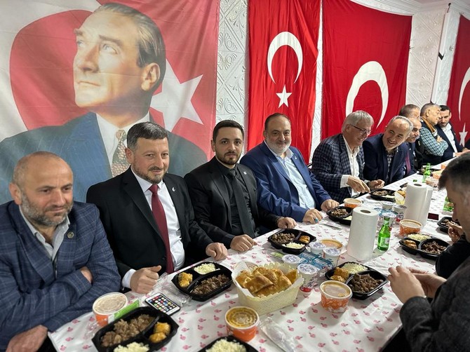 yeniden-refah-elmali-koyu-iftarinda-1.jpg