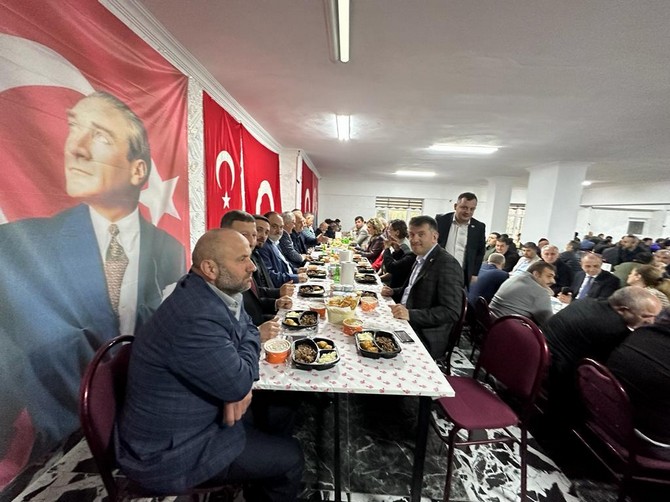yeniden-refah-elmali-koyu-iftarinda-7.jpg