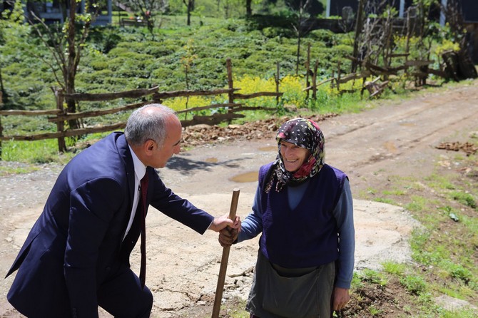 ak-parti-rize-milletvekili-adayi-av-harun-mertoglu-cumhurbaskanligi-ve-28-donem-milletvekilligi-secimleri-kapsaminda-rizede-ilce-ve-koylerde-ziyaretlerine-devam-ediyor-4.jpg