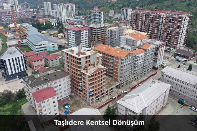 ak-parti-rize-milletvekili-adayi-yilmaz-katmer-rizedeki-kentsel-donusum-projelerinin-etap-etap-devam-edecegini-soyledi-3.jpg