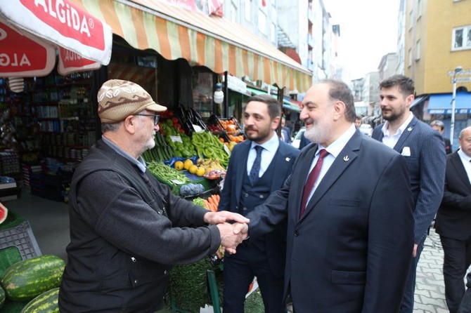 yeniden-refah-partisi-rize-milletvekili-adaylari-pazarda-secim-calismalarini-surdurdu-5.jpg