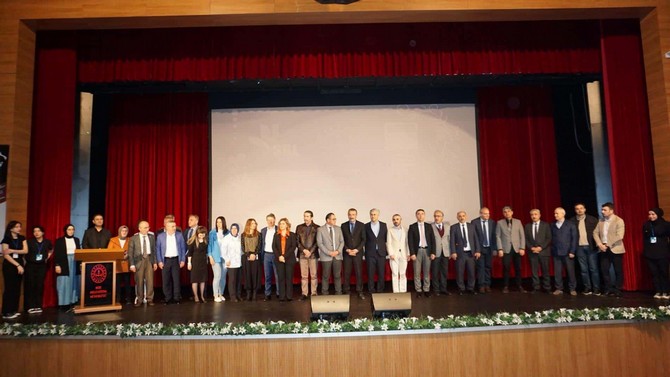 asik-veysel-vefatinin-50-yilinda-rizede-anildi-8.jpg