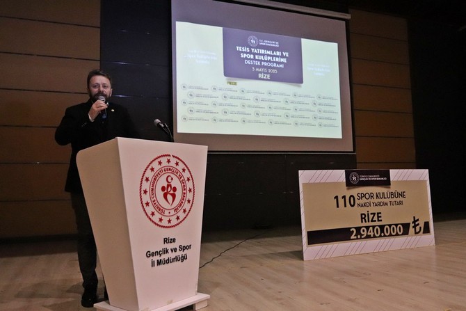 rizede-amator-spor-kuluplerine-yardim-programi-yapildi-2-001.jpg