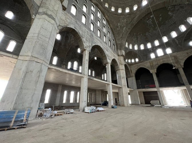 dogu-karadenizin-en-buyuk-cami-ve-kulliyesinin-2024-yili-ramazan-ayinda-acilmasi-planlaniyor-14.jpg