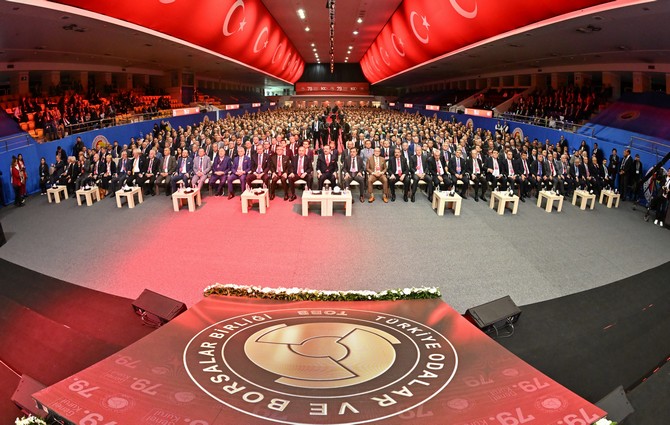 turkiye-odalar-ve-borsalar-birligi-tobb-baskanligina-yeniden-m-rifat-hisarciklioglu-secildi-1.jpg