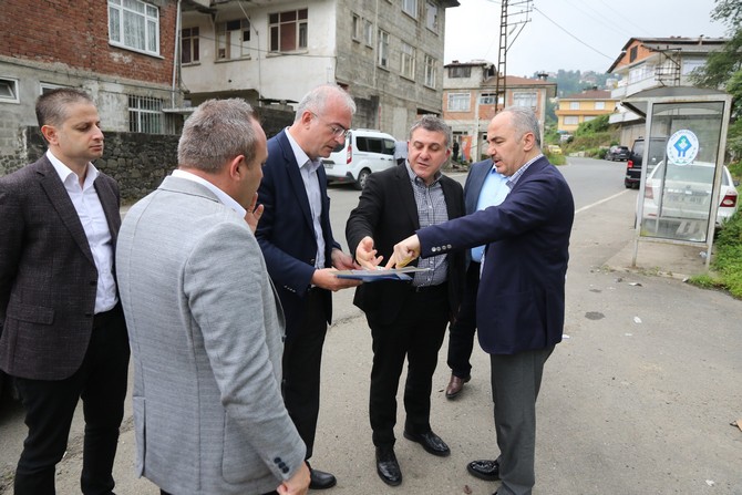 rize-belediye-baskani-rahmi-metin-kentte-devam-eden-proje-calismalarini-yerinde-inceledi-7.jpg