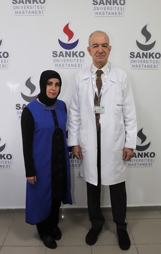 sanko-universitesi-hastanesinde-tipta-ender-gorulen-bir-vaka-ile-basvuran-hasta-basariyla-tedavi-edildi-1-001.jpg