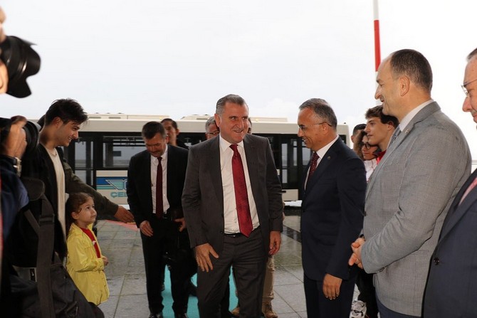 genclik-ve-spor-bakani-dr-osman-askin-bak-rizede-15.jpg