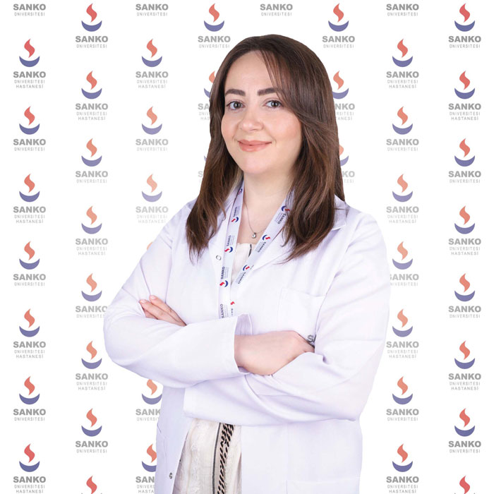 gizem-baskilic-turan-sanko-universitesi-hastanesi-cocuk-ve-ergen-psikologu.jpg