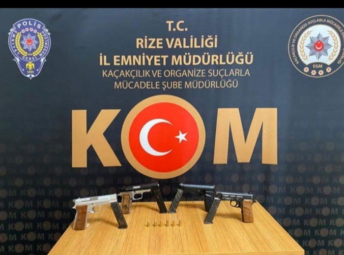 rizede-ruhsatsiz-silah-ele-gecirildi.jpg