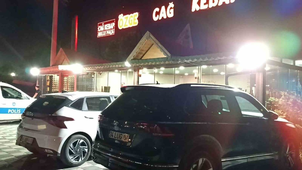 Ev sahibine kurşun yağdırdı